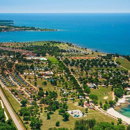 Happy Camp Mobile Homes In Camping Park Umag Karigador Dış mekan fotoğraf